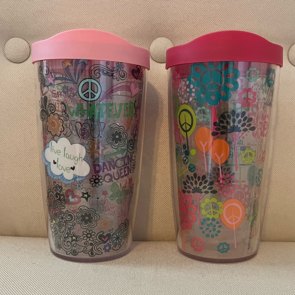Set of 2 Tervis Tumblers with Lids